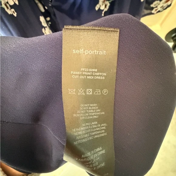 Self-Portrait Navy Floral Long Sleeve Dress - Picture 7 of 8